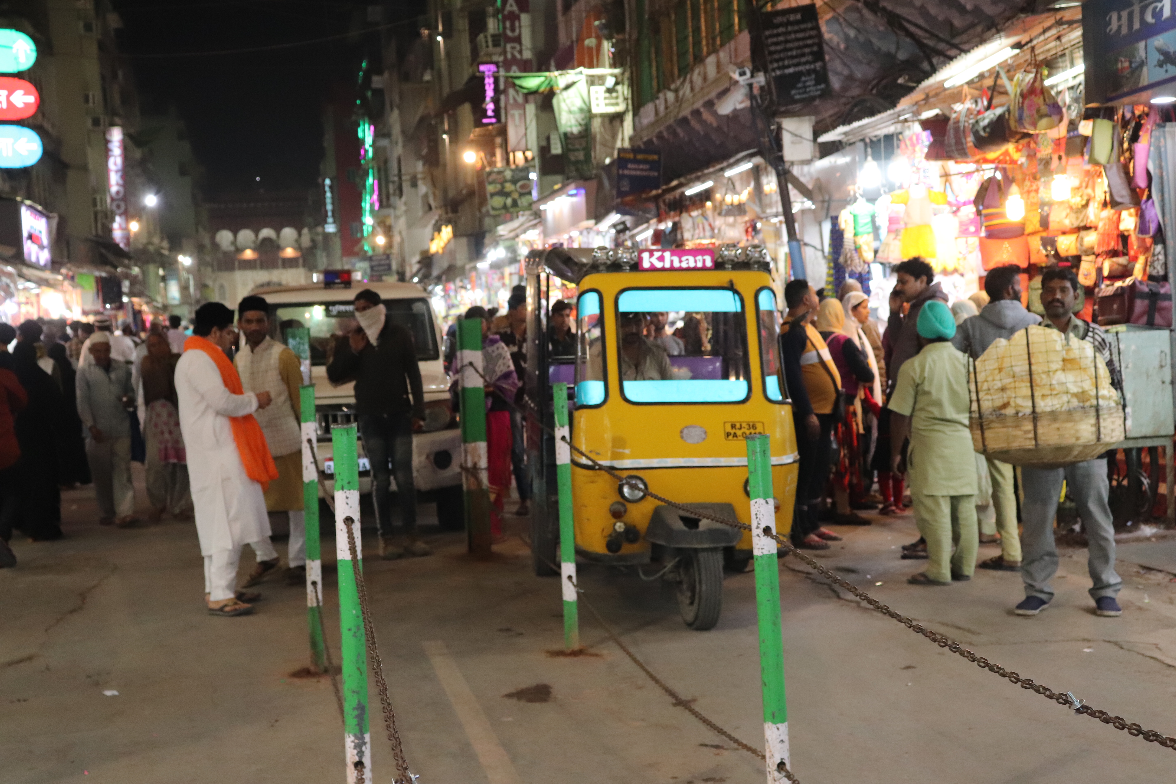 उर्स की शुरुआत में ही बदइंतजामियां बेशुमार