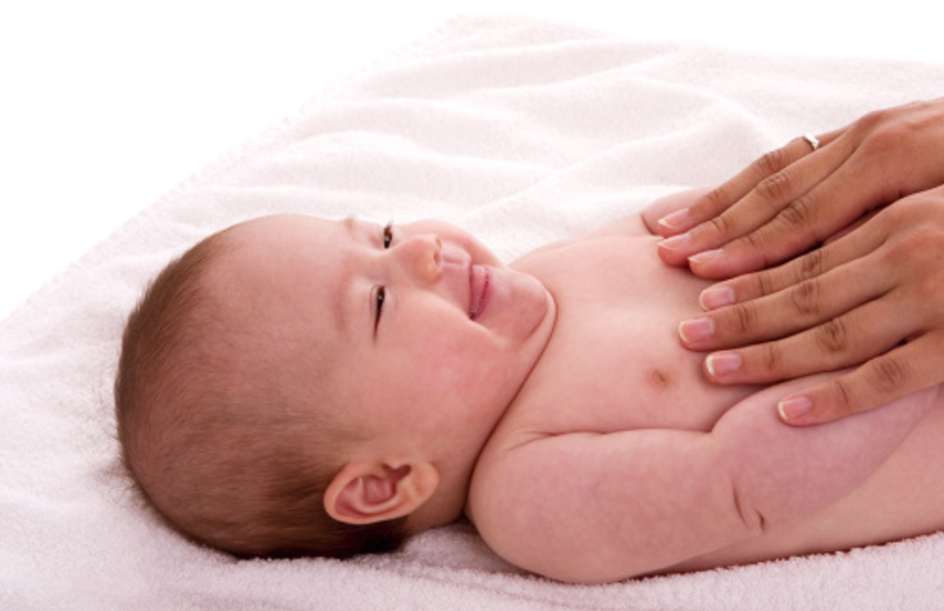 Baby Massage Benefits: बच्चाें के लिए जरूरी है मालिश, एक्सपर्ट से जानिए कब और
कैसे करें शुरू