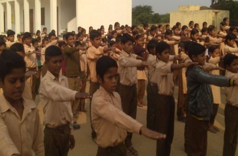 विद्यार्थियों ने ली स्वच्छता की शपथ