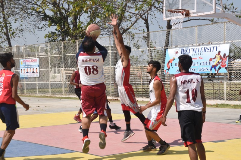 मप्र की जीत में प्रीति, तमन्ना और निकिता चमकीं