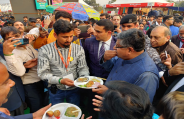 प्रधानमंत्री मोदी के लिट्टी-चोखा खाते ही भाजपा नेताओं में भी लगी होड़