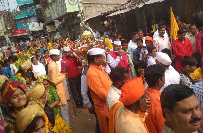 Jain society organized religious ceremony