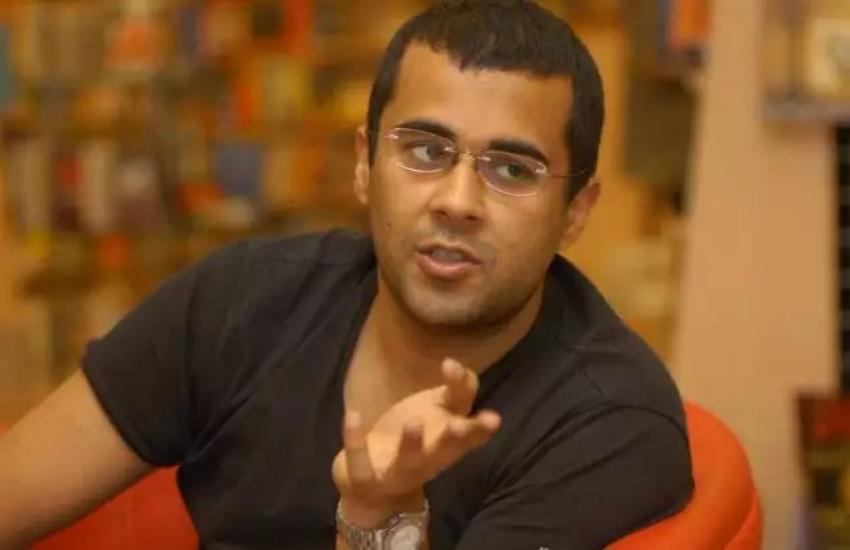 chetan_bhagat_on_delhi_violence_.jpeg