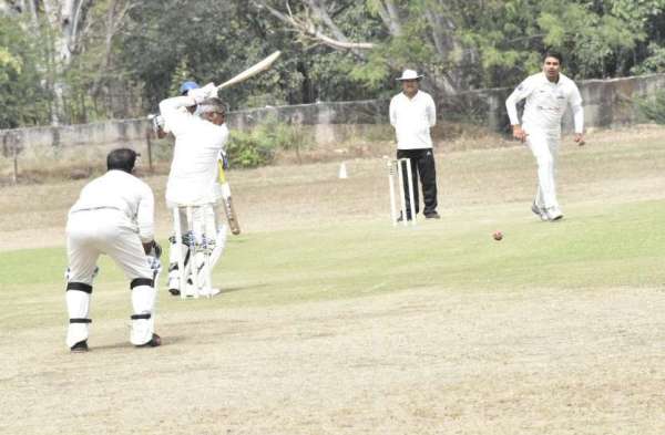 एमपीइबी के 152 रन के जवाब में संबद्ध एकादश ने 4 विकेट से जीता मैच