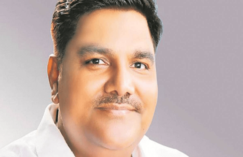 ताहिर हुसैन: 20 साल पहले दिल्ली आया UP का मजदूर, जानें कैसे बना करोड़पति