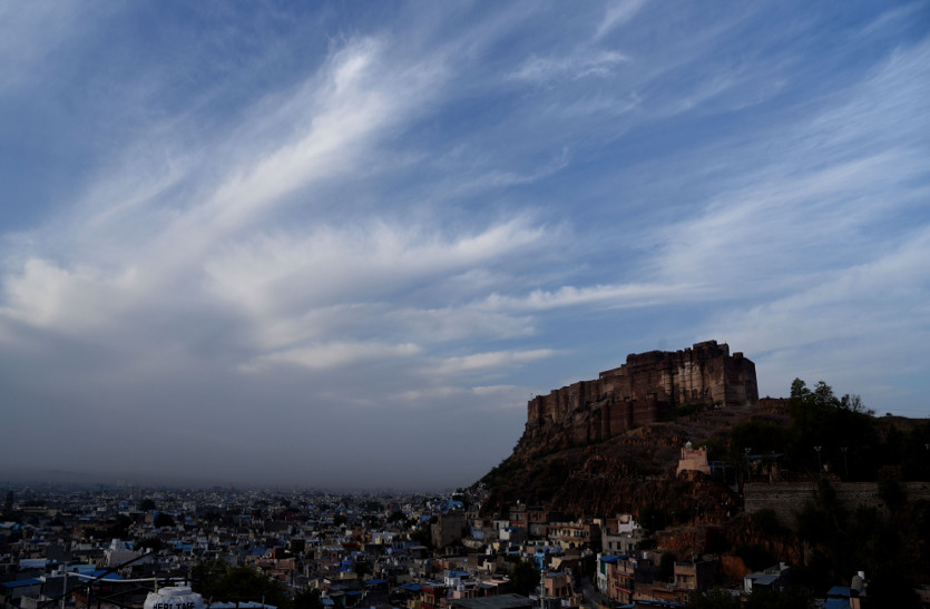 Heat rises at night in Jodhpur, mercury reaches near 20 degrees