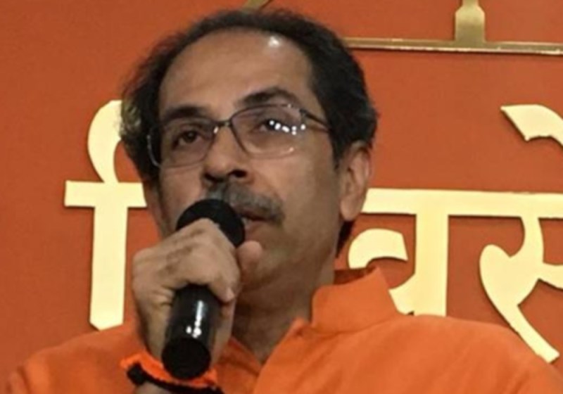 उद्धव ठाकरे पर बरसे महंत परमहंस दास, अयोध्या नहीं मक्का मदीना जाएं, यहां आए तो मैं खुद दिखाऊंगा काले झंडे