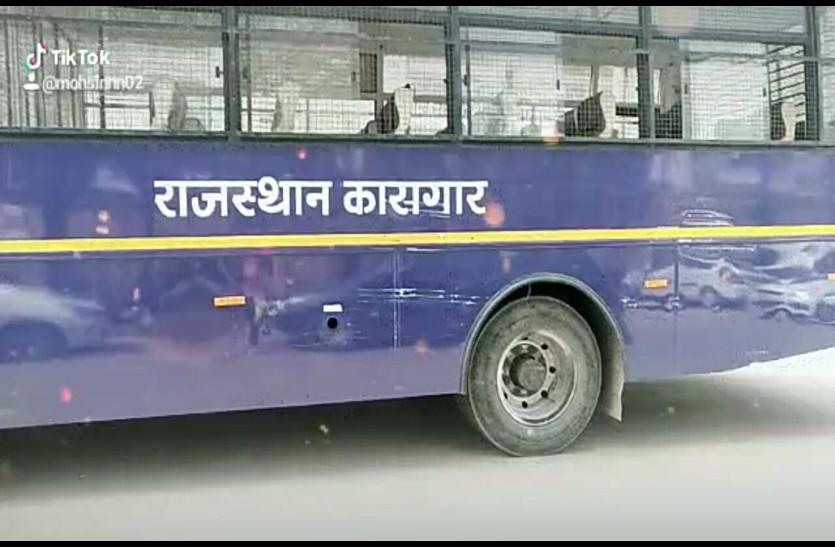 जेल की बस का वीडियो बनाने का आरोपी गिरफ्तार