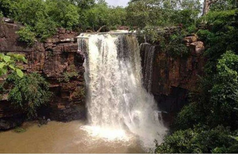 यह है छत्तीसगढ़ का सबसे सुंदर जलप्रपात, जिससे अब तक है लोग अनजान