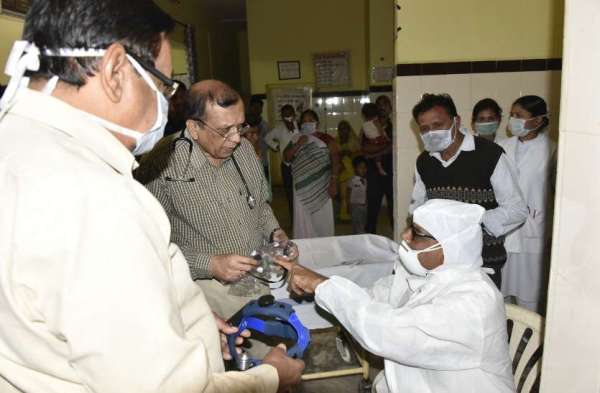 कोरोना पीडि़त की पहचान से लेकर उसे आइसोलेशन वार्ड मेंशिफ्ट करने के लिए हुई मॉकड्रिल