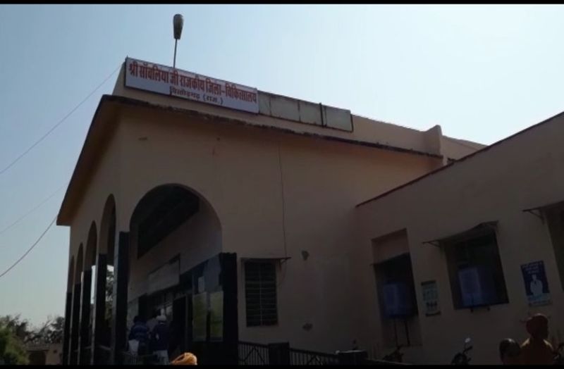 वीडियो वायरल हुआ तो नर्सिंग कर्मचारी क्यों हो गया एपीओ