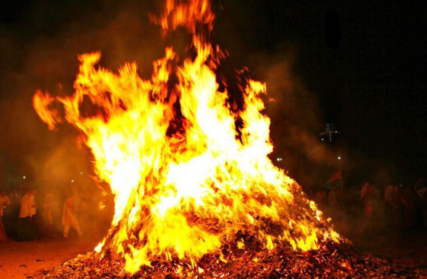 holika_dahan.jpg