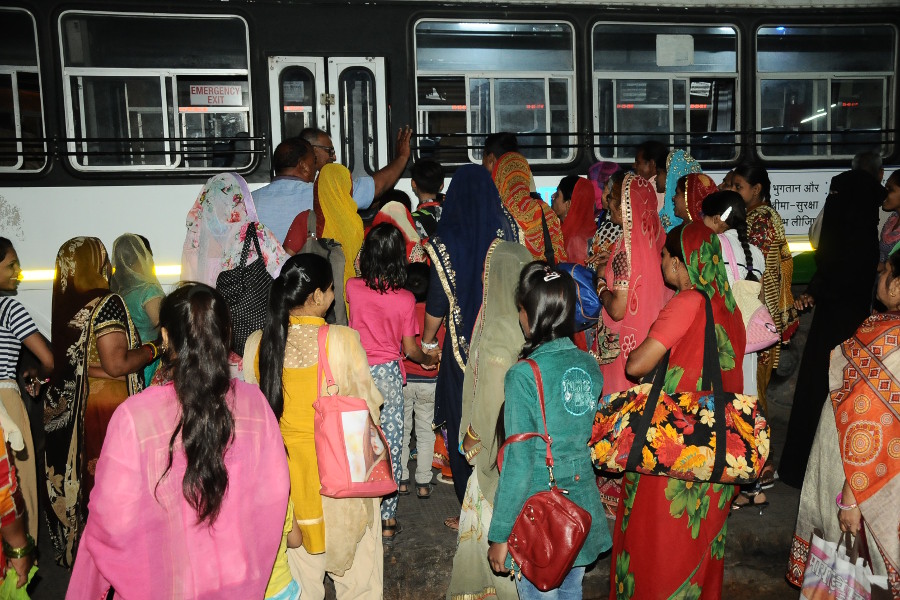 women do not get reserved seats in rajasthan roadways buses