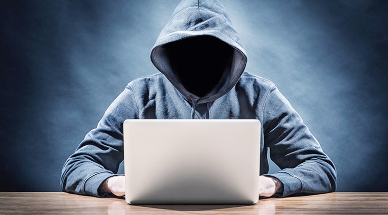 कोरोना को साइबर हथियार बनाकर लोगों को लूट रहे हैकर, इस तरह करें बचाव