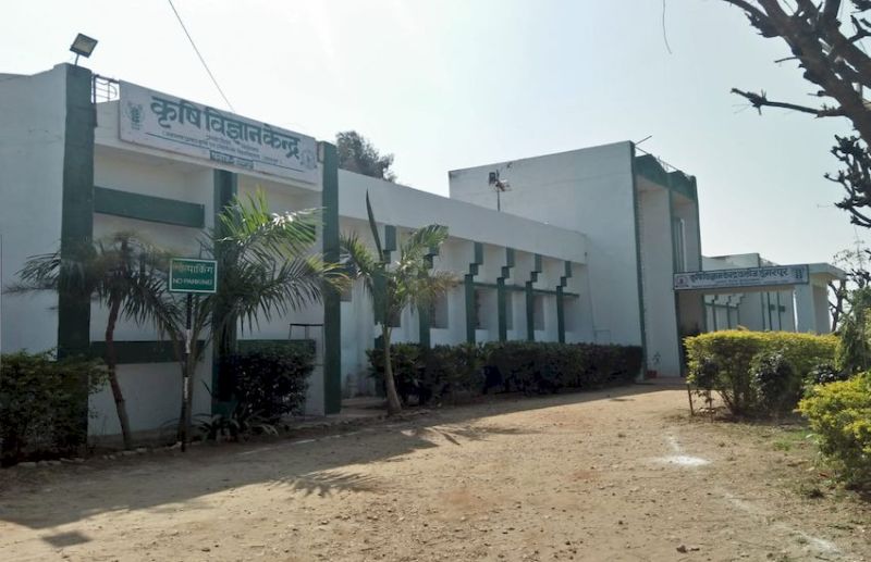 अब डूंगरपुर की हवाएं बताएगी कि कितना है उनमें दम