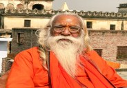 कोरोना का खौफ मंदिरों और नदियों के घाटों पर भी, राम मंदिर के पुजारी सत्येंद्र दास की गुहार सरकार करे व्यवस्था