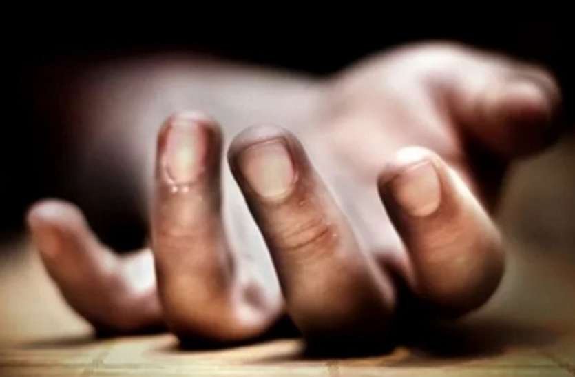 Fed up with harassment, the in-charge principal committed suicide, a crime was registered against the teacher and the teacher ...