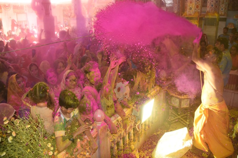 enjoy bhadra free holi 2020