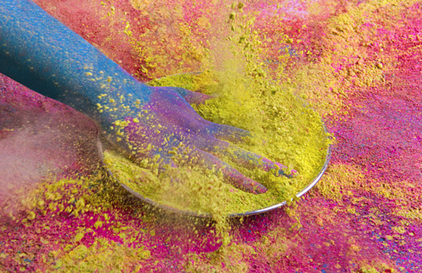 Holi Safety Tips: Dont use Synthetic Holi colours