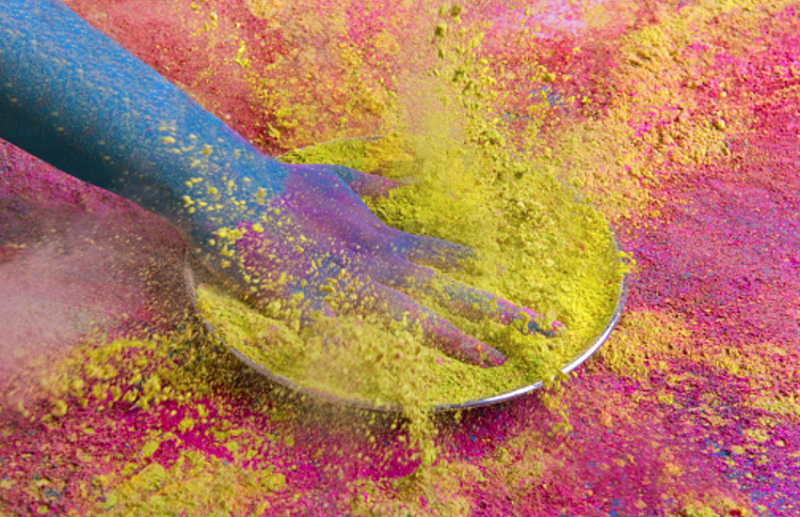 Holi Safety Tips: Dont use Synthetic Holi colours