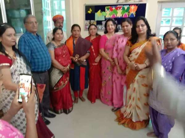 Happy Holi 2020 : Women honored on Holi and Women's Day