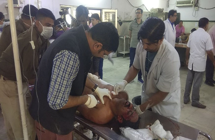 होली पर घर लौट रहे बस सवार चार यात्रियों की मौत