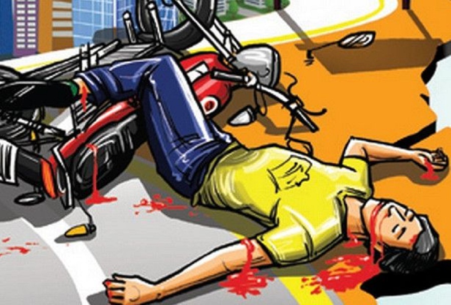 Bus collides with bike, husband dies, wife injured in Ichapur Highway