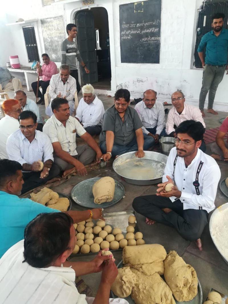 घर से लाते आटा-दाल तब होती घौंचा गोठ, कैसे पढि़ए पूरा समाचार