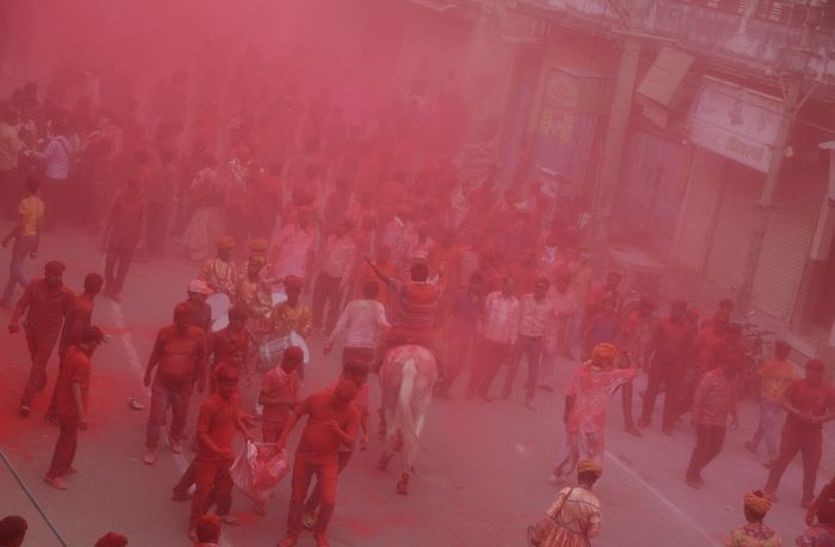 कोरोना का कहर : .. . .इस बार नहीं निकलेगी सम्राट अशोक की सवारी