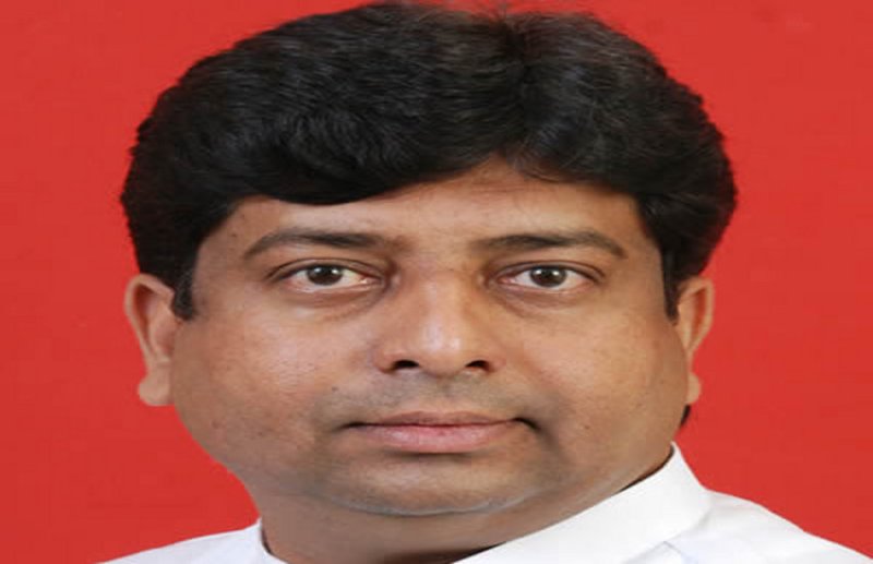 कांग्रेस के उपनेता शैलेष परमार ने कहा.. मैं ज्योतिरादित्य नहीं, कांग्रेस के सभी विधायक एकजुट