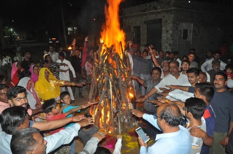 Resolution of polythene ban