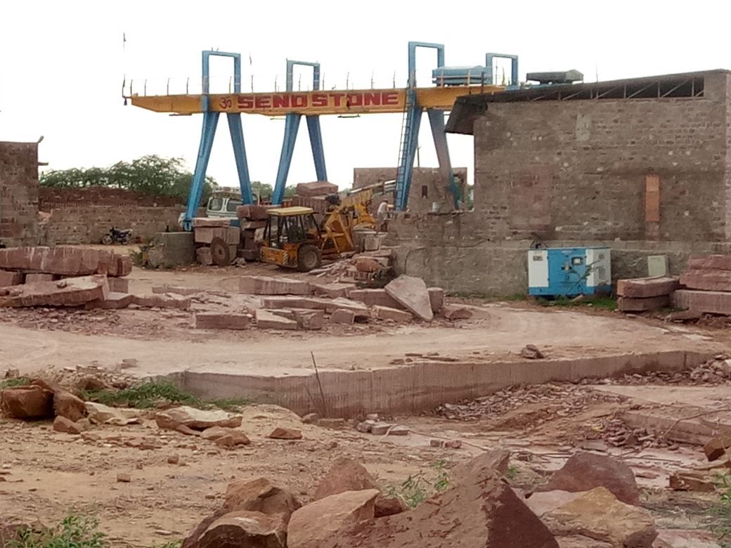 पर्यावरण के लिए खतरा बन रही स्टोन कटिंग इकाइयां