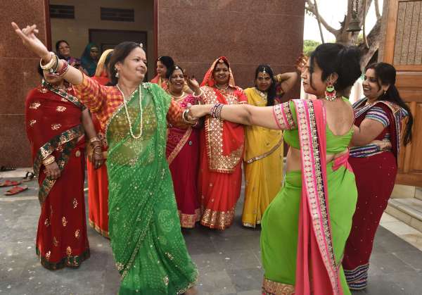 sheetala ashtami gangour