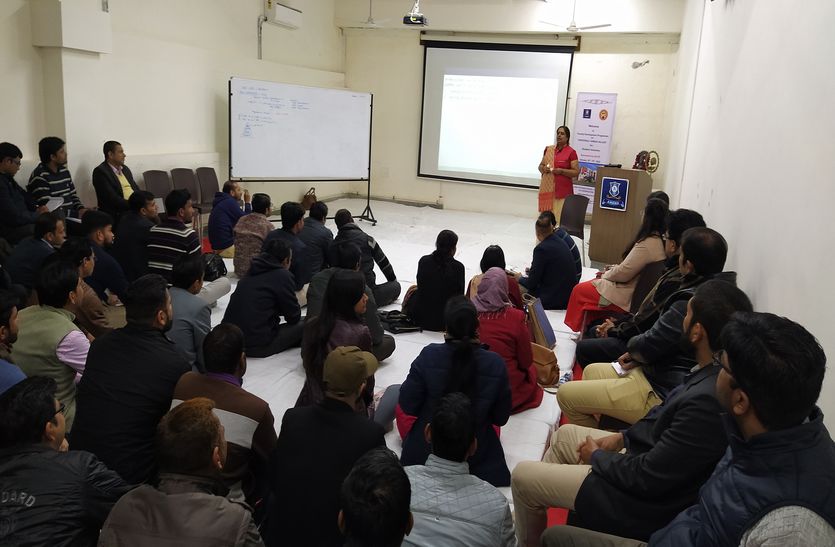 टीचिंग मैथड हो पूरी तरह अपडेट, बच्चों के साथ रखें बेहतर व्यवहार