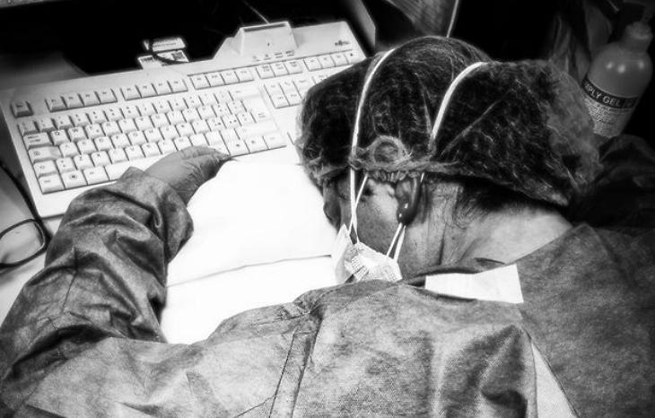 Nurse Elena Pagliarini Viral Photo