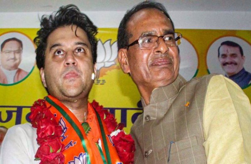 mp political crisis: public comments to congress mlas in mp