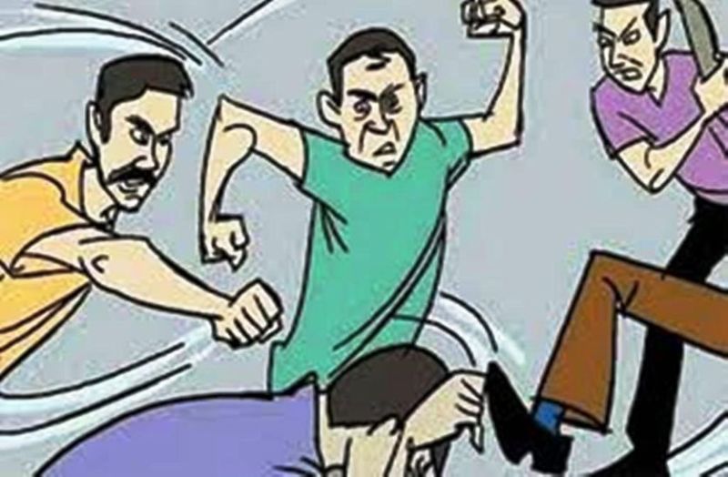 एलटी केबल से बिजली चोरी पकड़ी, केबल हटाने पर मारपीट