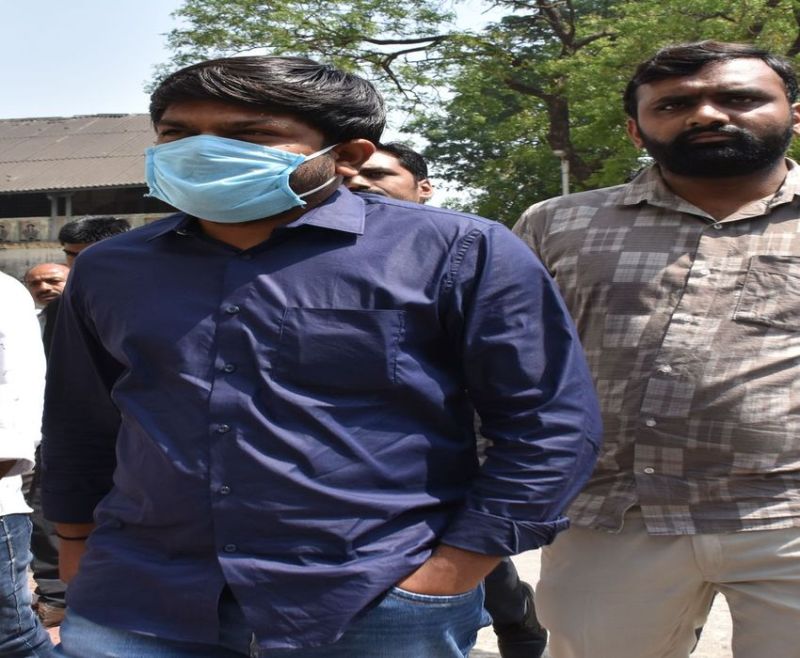 दल बदलू विधायकों को पीटे जनता- हार्दिक पटेल