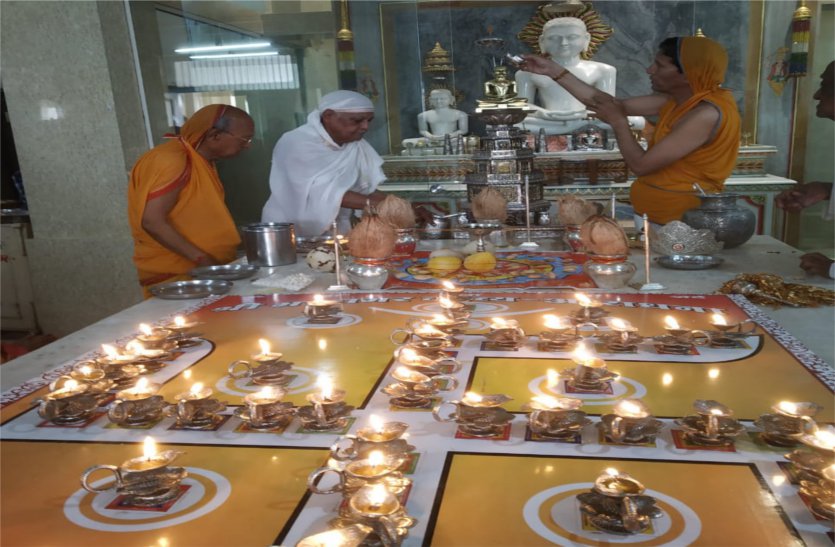 Adinath Jayanti Festival celebrated by wishing for world peace