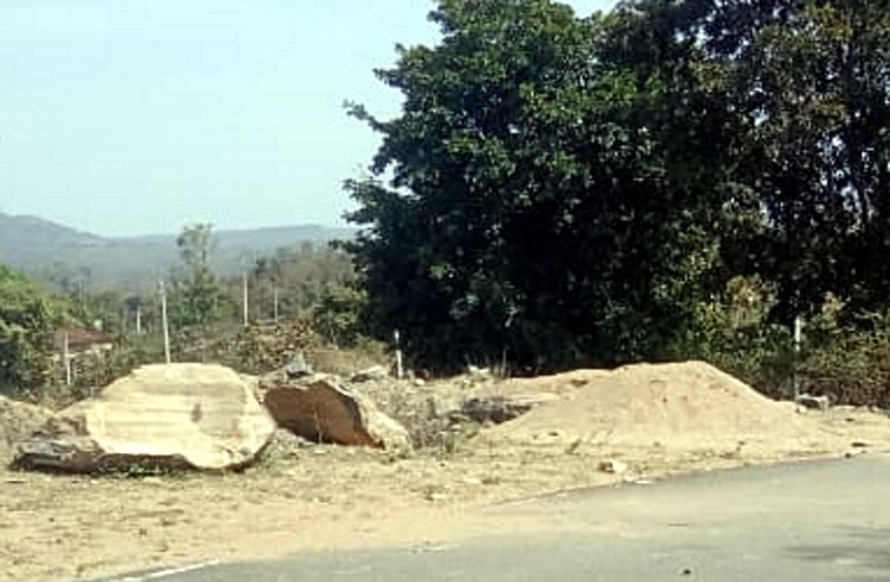 जगह-जगह रेत का अवैध भंडाराण