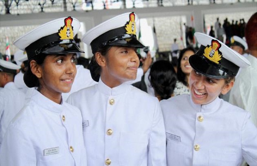 अब नौसेना में भी महिलाओं को मिलेगा स्थायी कमीशन