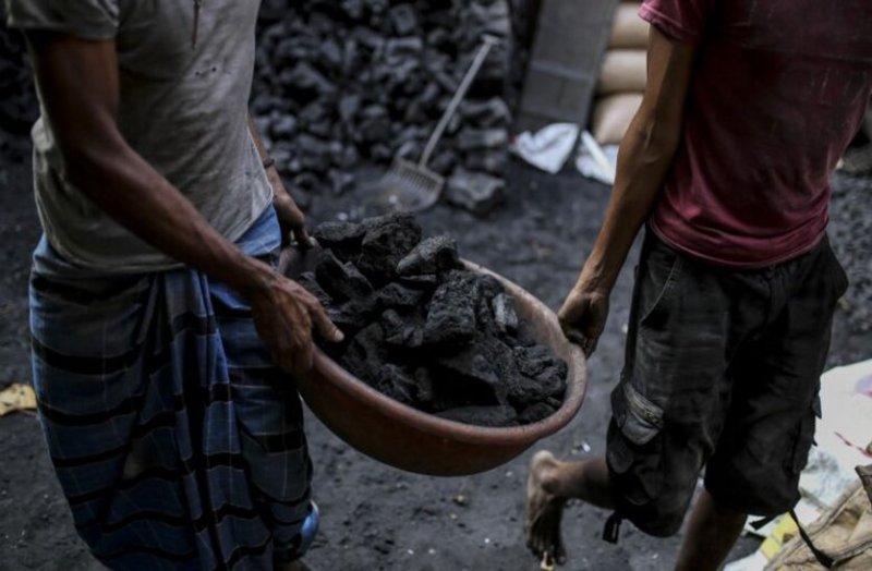 कामगारों के आश्रितों को नहीं मिल रहा सुविधा का लाभ