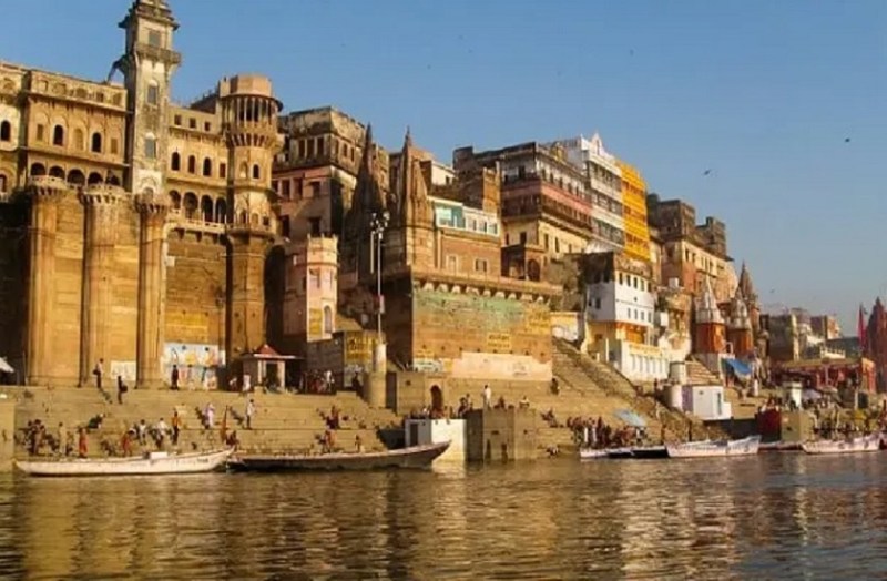 कोरोना का कहर : बनारस में विदेशी पर्यटकों के एंट्री पर प्रशासन ने लगाया बैन