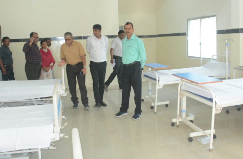 Corona: मास्क और सैनेटाइजर आवश्यक वस्तु अधिनियम में शामिल, जिला अस्पताल में 30 बेड का क्वारेंटाइन सेन्टर बना