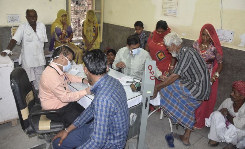 Queue of patients in hospital, OPD reached 12 hundred