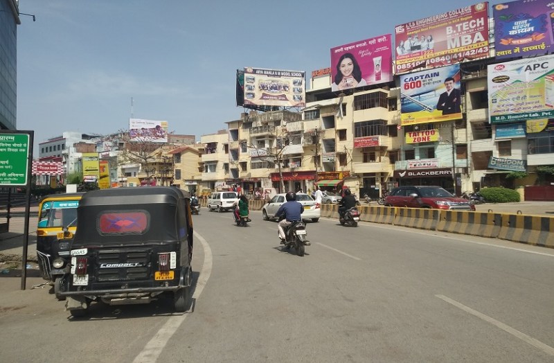 'जनता कर्फ़्यू' से पहले ही बनारस में दिखा पीएम मोदी की अपील का असर, सड़कों पर पसरा सन्नाटा