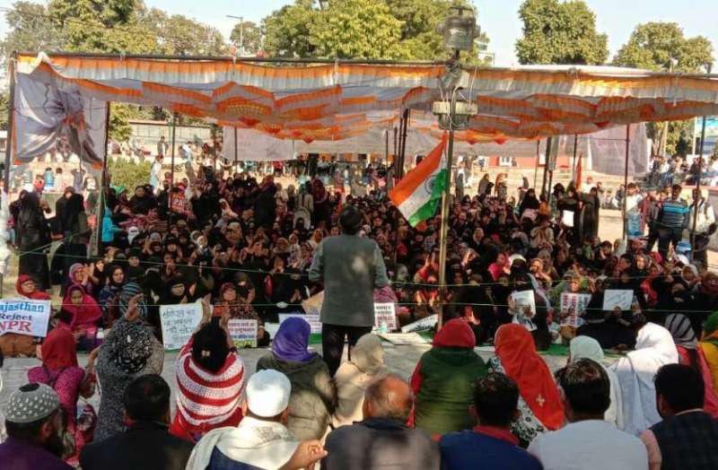 कोरोना के प्रकोप के बीच 'शाहीन बाग़' से आई बड़ी खबर, धरना हुआ स्थगित