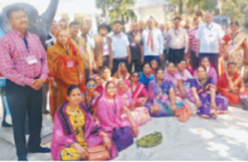  60 Mewar passengers stranded in Rajgiri, sought help