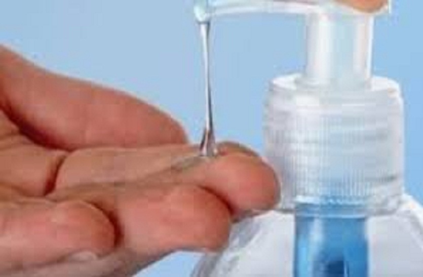 कोरोना वायरस: प्रदेश में शराब की फैक्ट्रियां बनाएंगी सेनिटाइजर और हैंड रब, बाहर नहीं जाएंगे उत्पाद