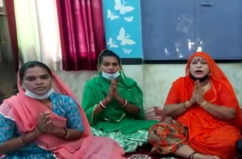 #CORONA: बहुत जल्दी कबूल होती है इनकी दुआ, वीडियो देख आपकी भी भर आएंगी आंखें....